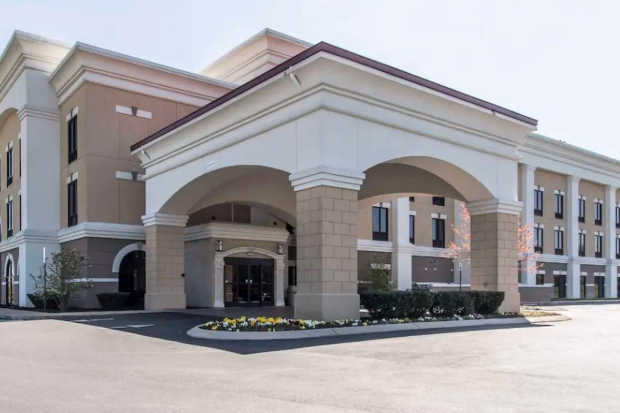 Comfort Suites Smyrna Εξωτερικό φωτογραφία