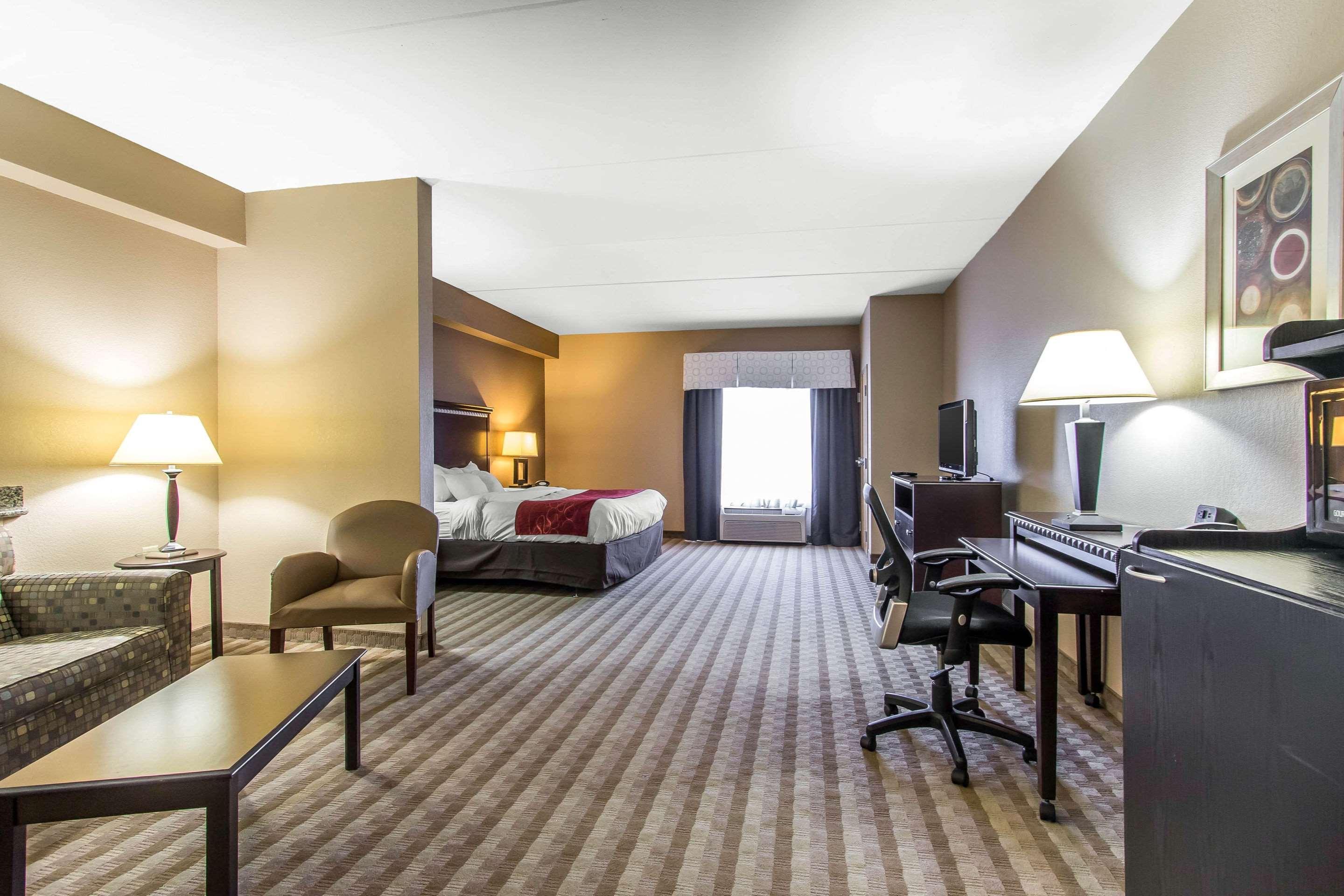 Comfort Suites Smyrna Εξωτερικό φωτογραφία