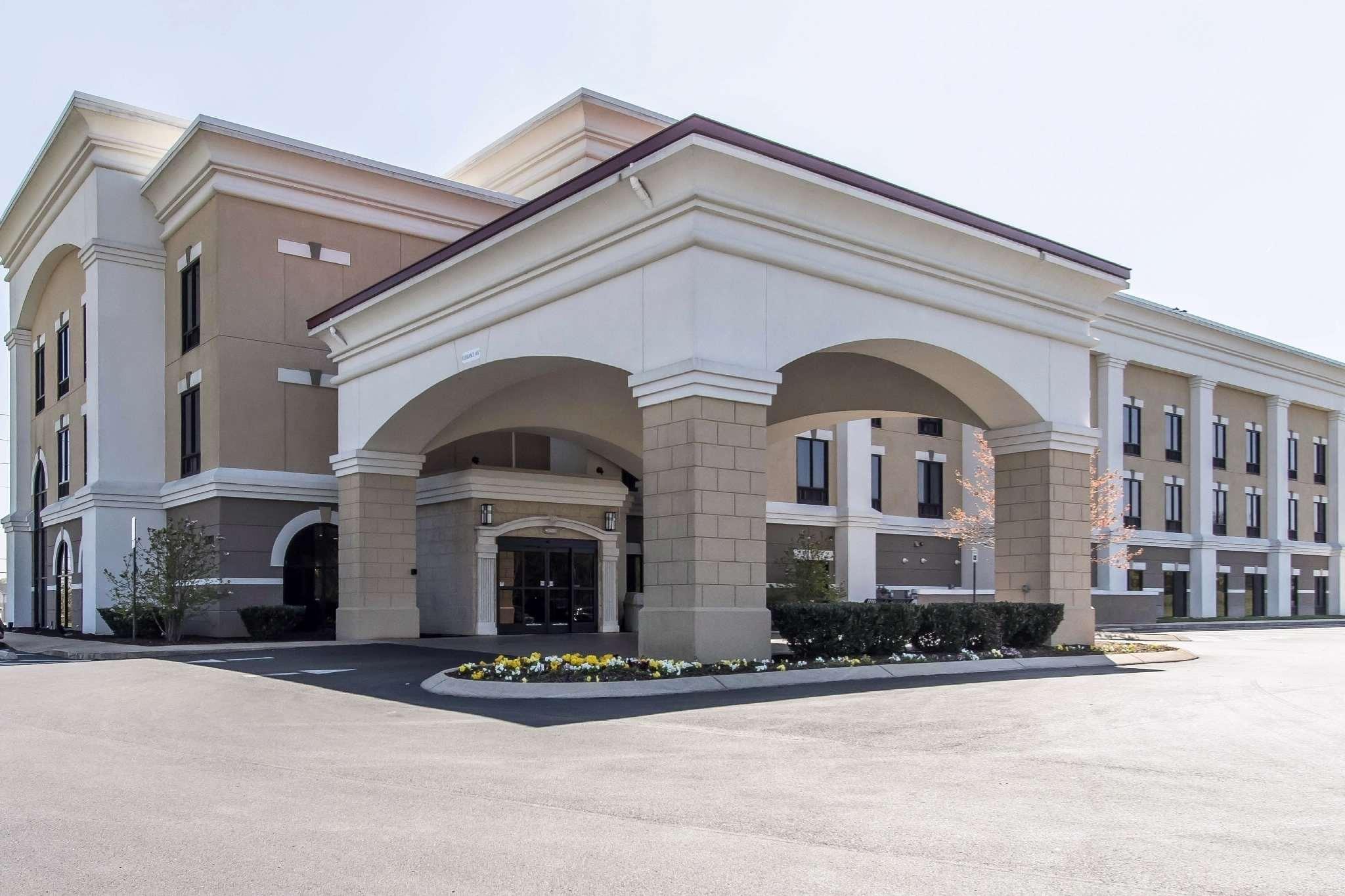 Comfort Suites Smyrna Εξωτερικό φωτογραφία