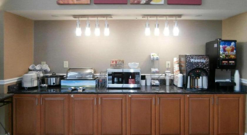 Comfort Suites Smyrna Εξωτερικό φωτογραφία