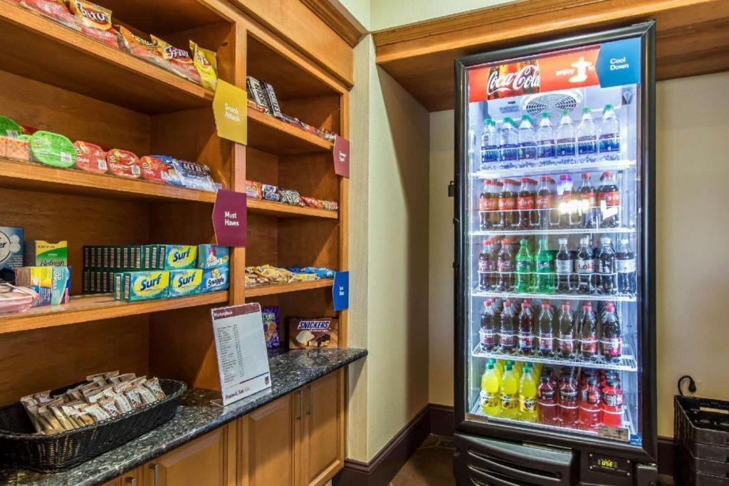 Comfort Suites Smyrna Εξωτερικό φωτογραφία