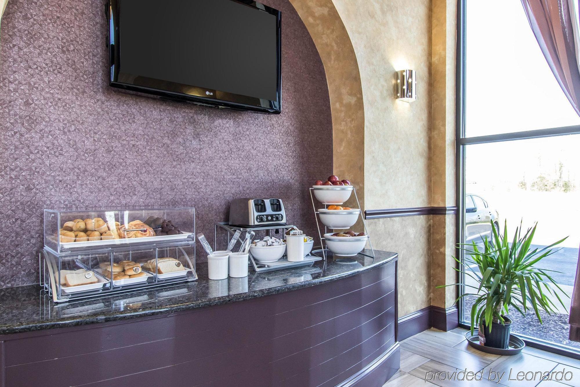 Comfort Suites Smyrna Εξωτερικό φωτογραφία