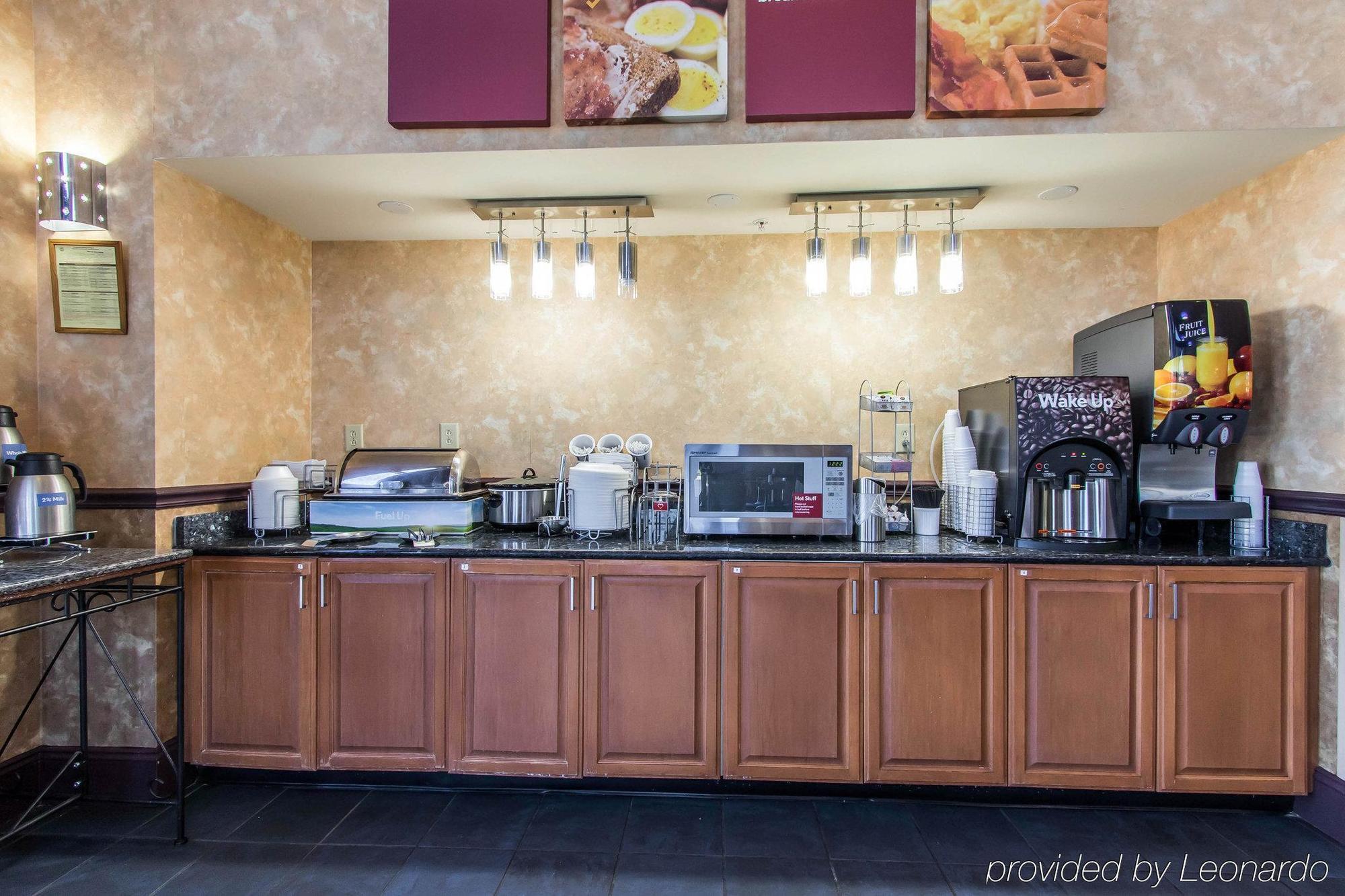 Comfort Suites Smyrna Εξωτερικό φωτογραφία